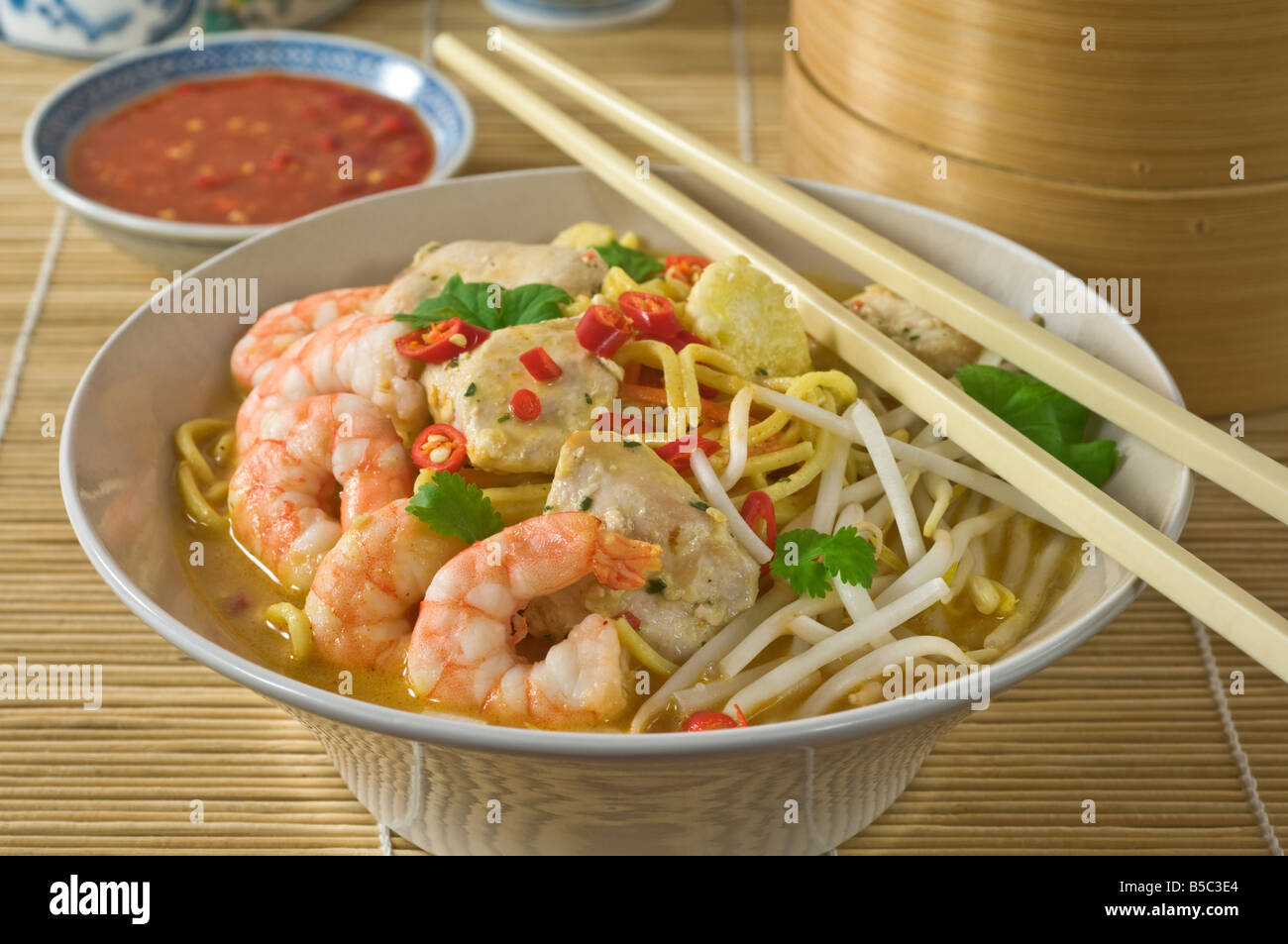 Laksa würzige Nudelgericht Malaysia Singapur Essen Stockfoto