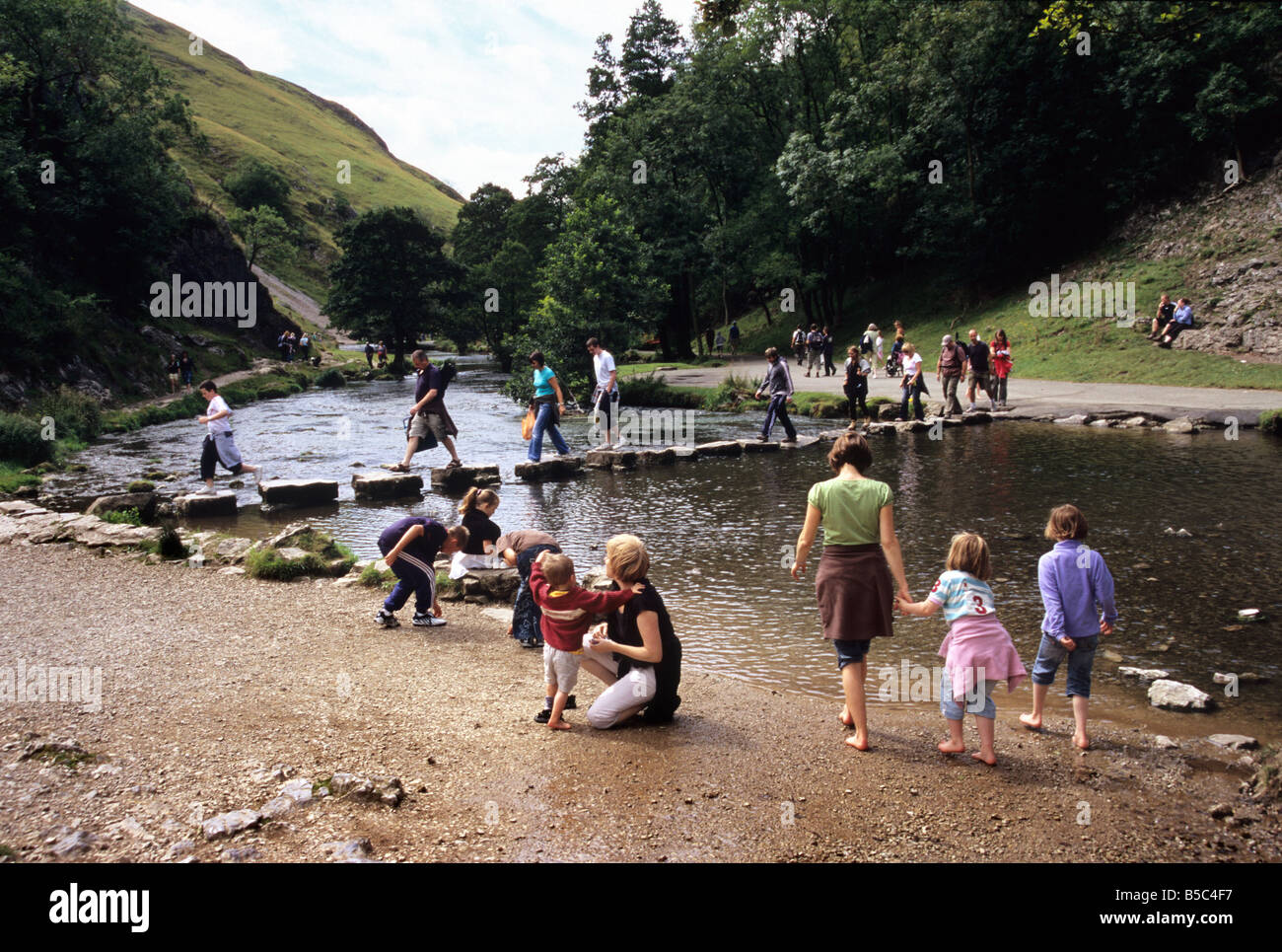 Die Trittsteine in Dovedale, Peak District National Park, England Stockfoto