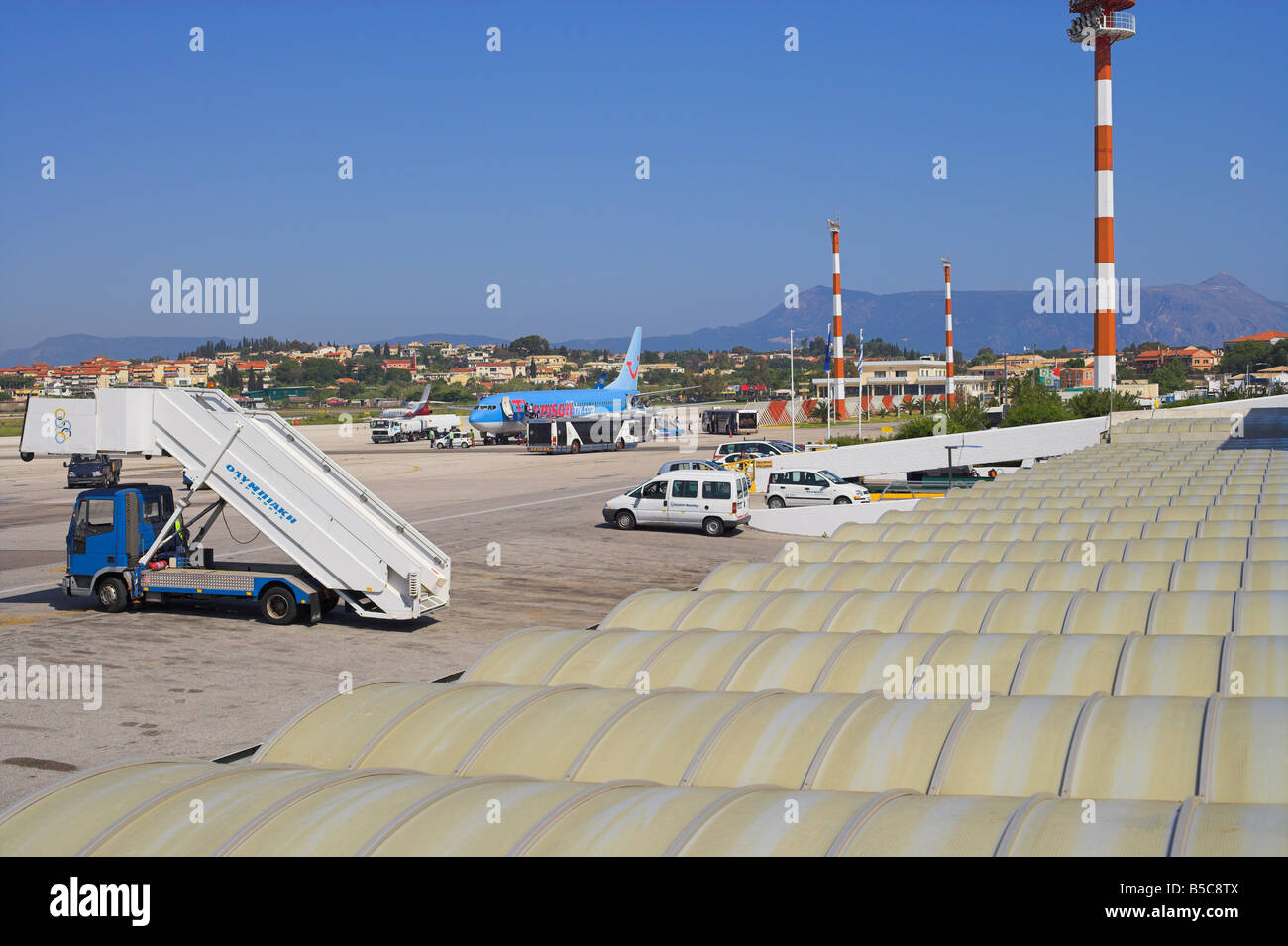 Corfu airport Fotos und Bildmaterial in hoher Auflösung Alamy