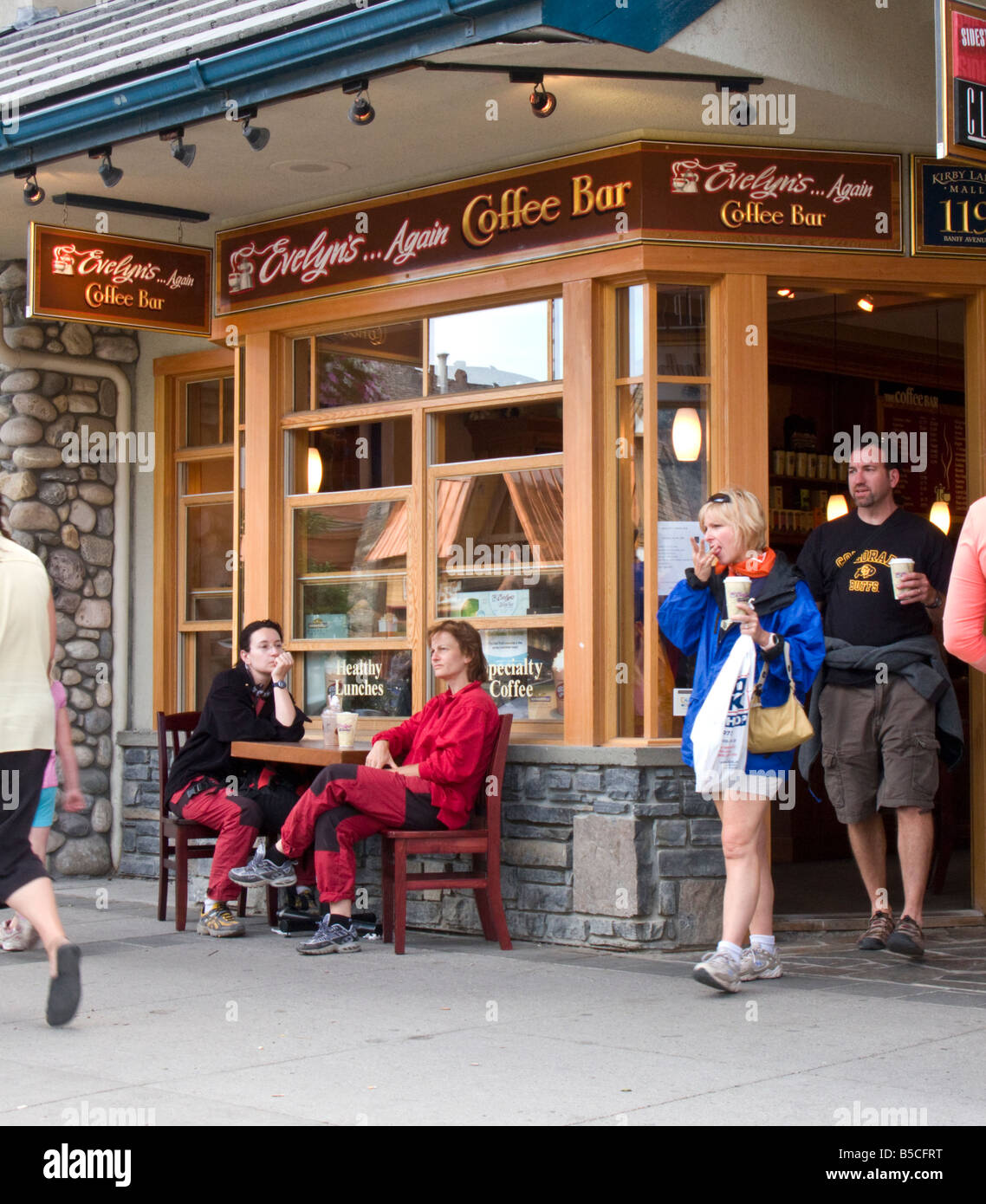 Evelyns Kaffeebar auf main Street, Banff, Calgary, Kanada Stockfoto