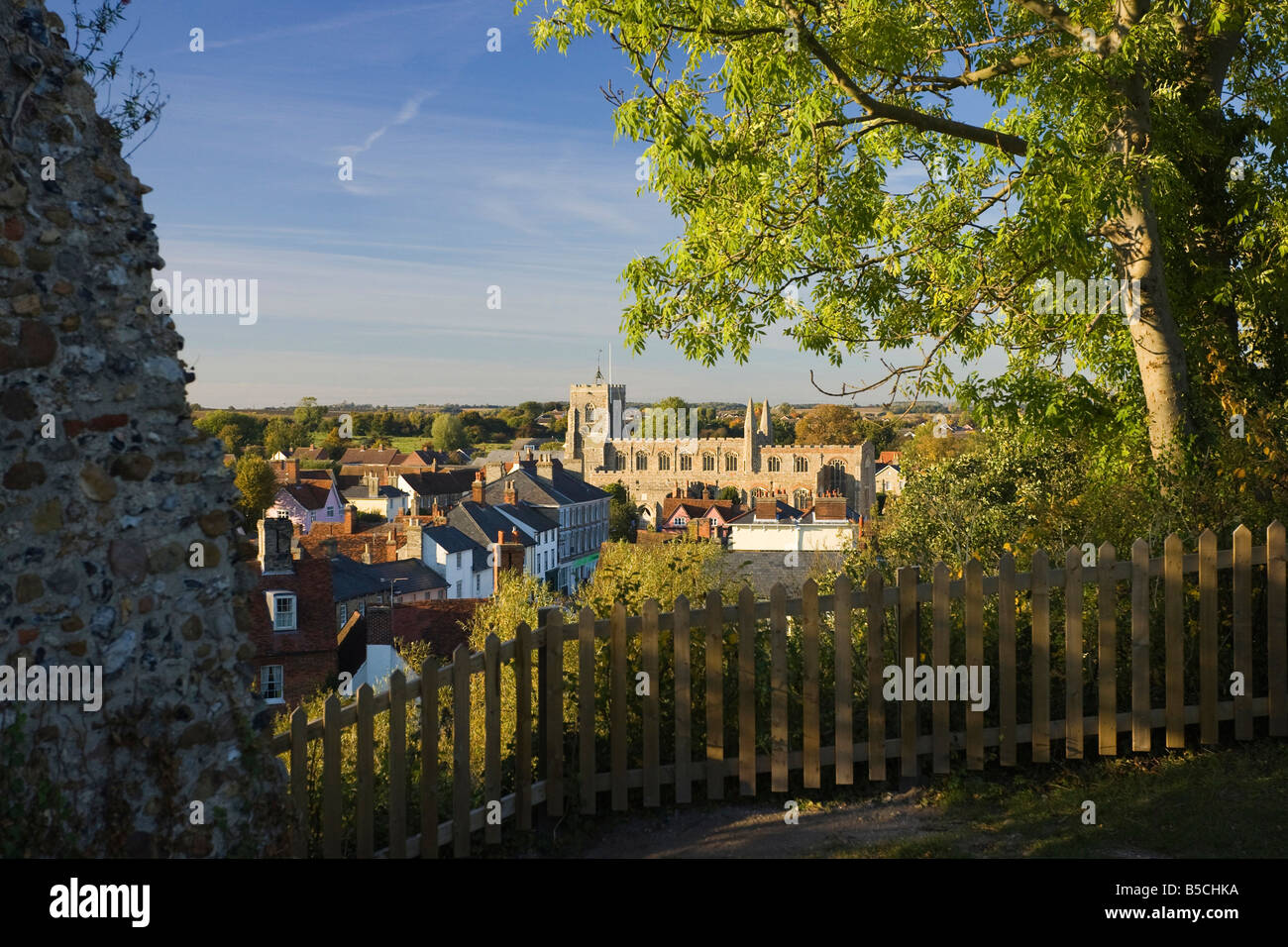 Ansicht von Clare aus der alten Burg in Clare, Suffolk, UK Stockfoto