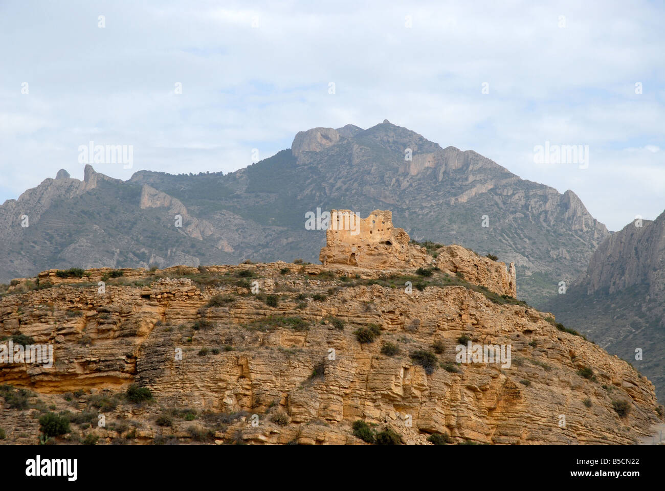 Burgruine auf Hügel, Busot, Comunidad Valenciana, Provinz Alicante, Spanien Stockfoto