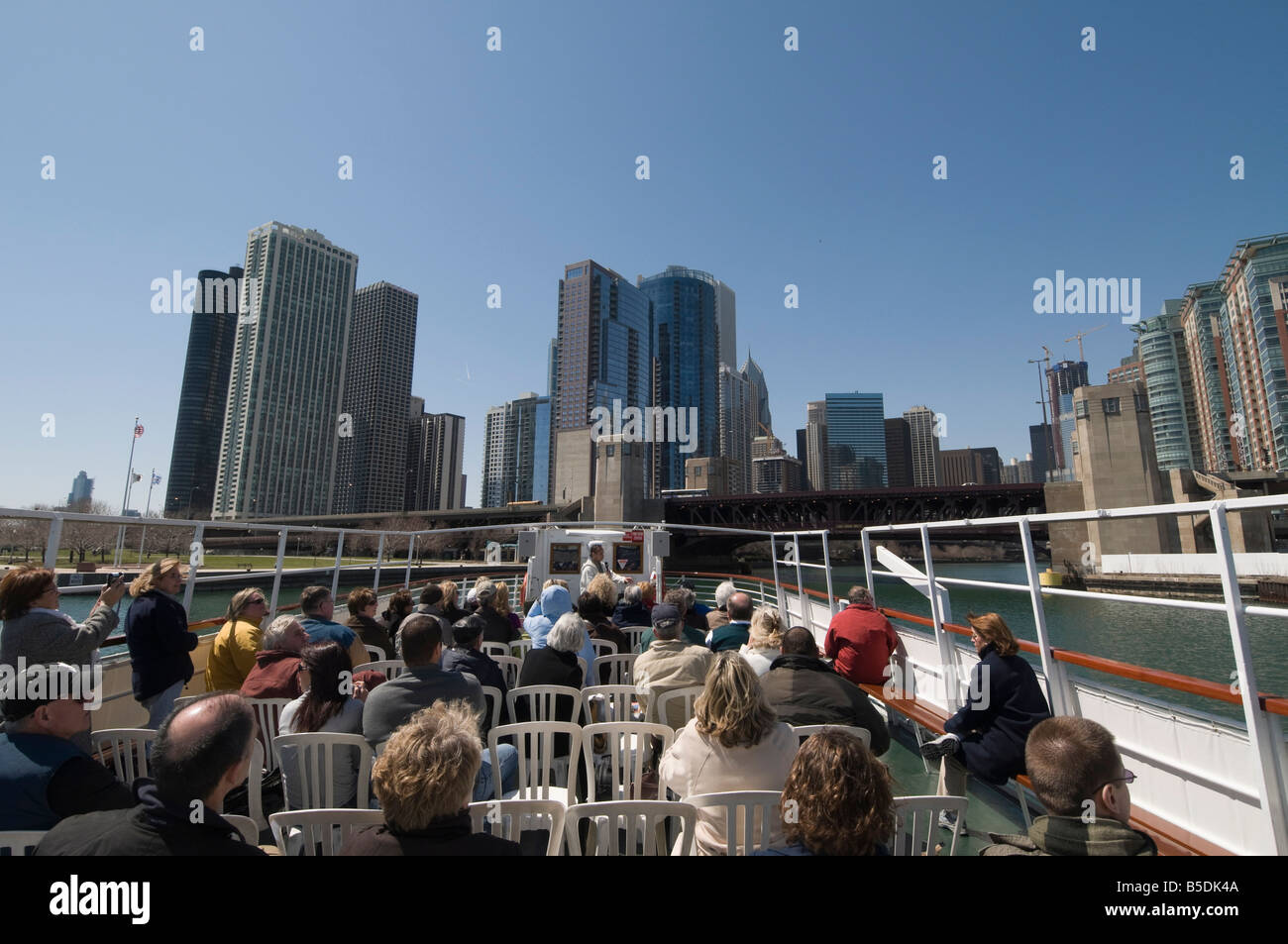 Touristischen Boot, Chicago River, Chicago, Illinois, USA, Nordamerika Stockfoto