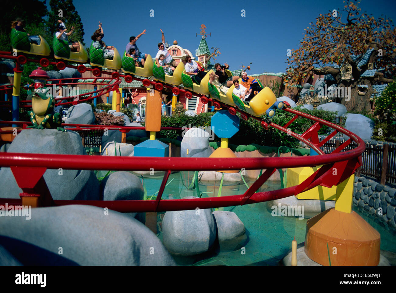 Achterbahn in Mickeys Toontown, Disneyland, Los Angeles, Kalifornien, USA, Nordamerika Stockfoto