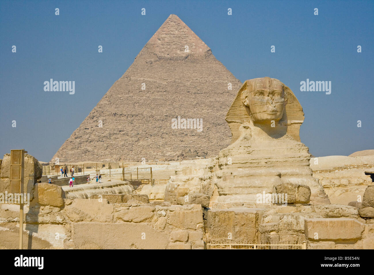 Die Sphinx und der Chephren-Pyramide in Gizeh bei Kairo Ägypten Stockfoto