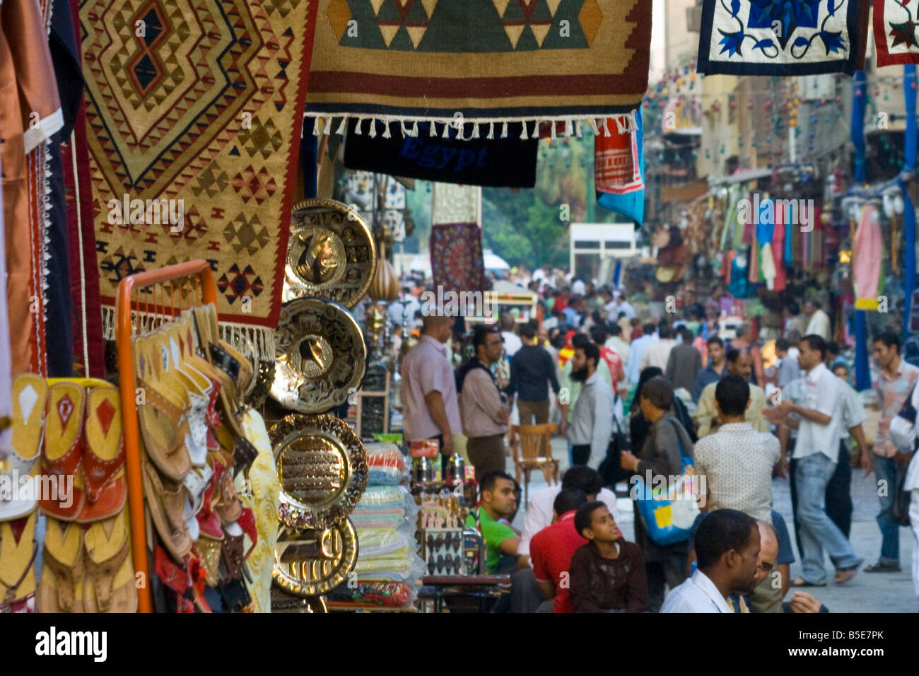 Der große Basar Khan Al-Khalili in islamischen Kairo Ägypten Stockfoto