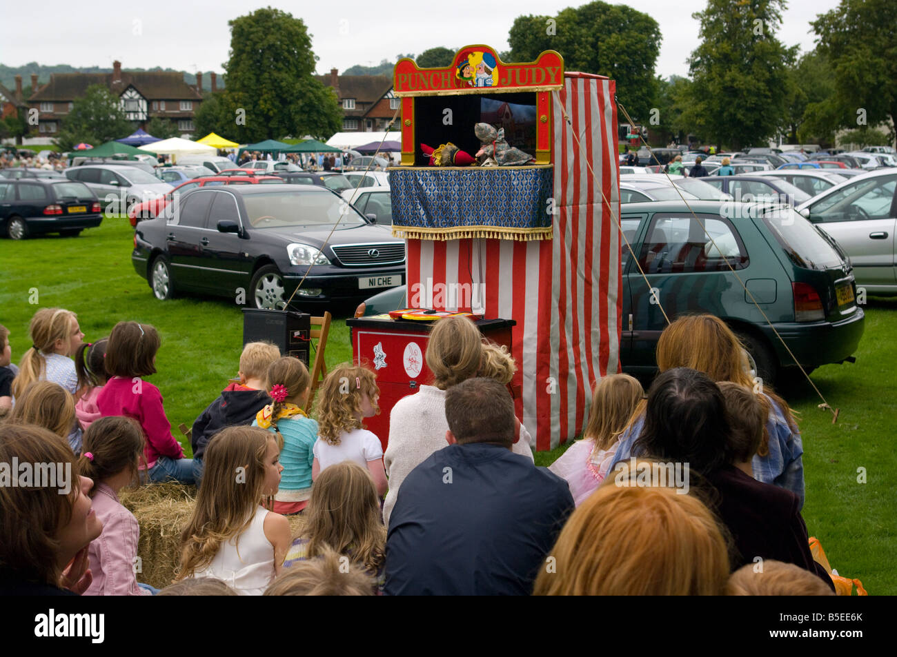 Punch and Judy show Gottstein Dorf Sommer Fete Surrey uk Stockfoto