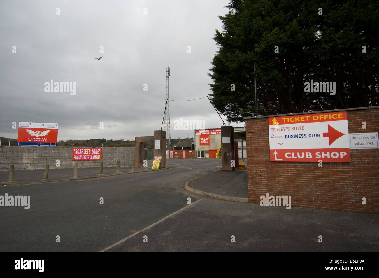 Stradey Park Rugby in Llanelli, dem ehemaligen Gelände der Llanelli RFC und The Scarlets gemahlen. Stockfoto