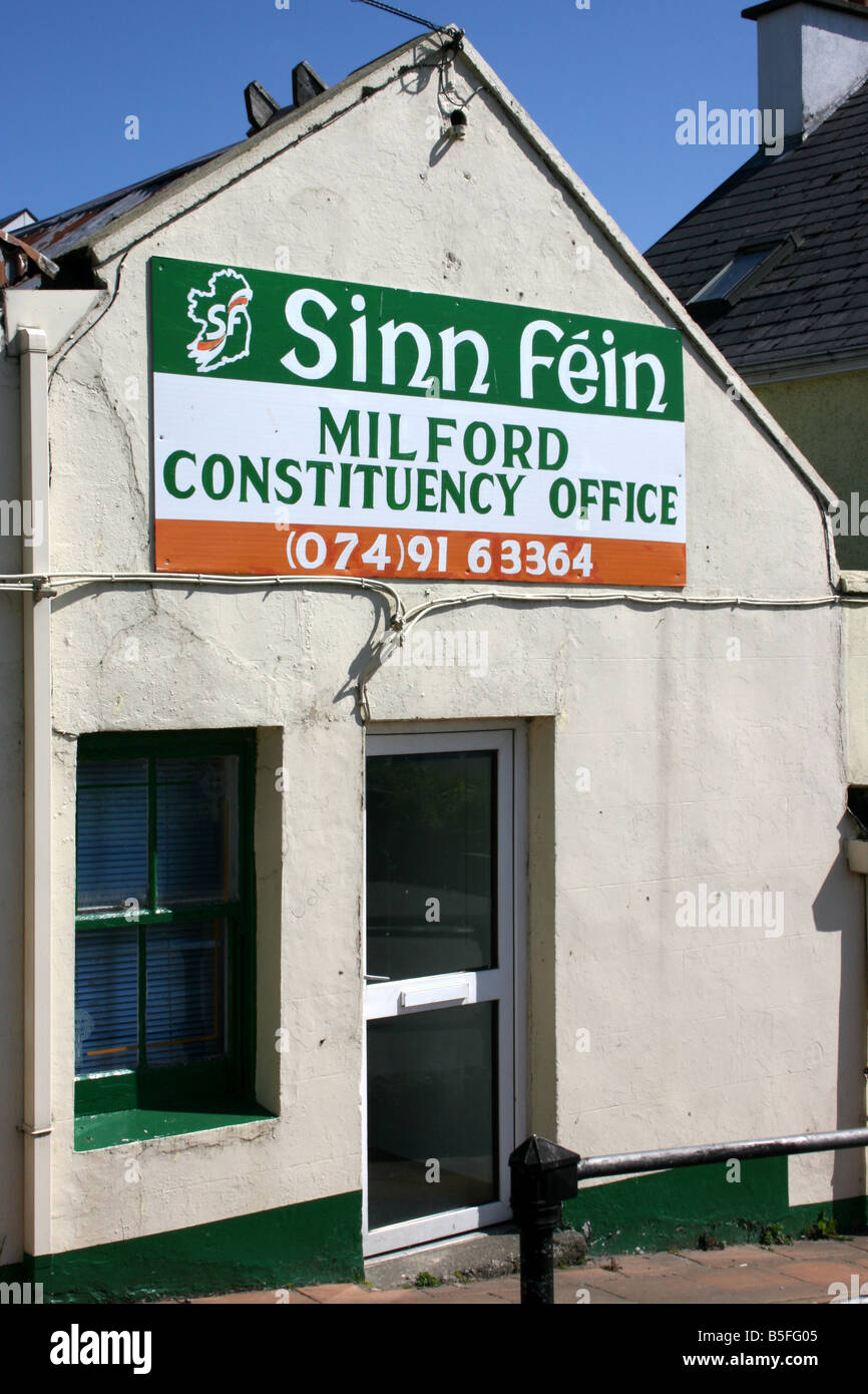 Sinn Féin-Büros in der Stadt von Milford, County Donegal, Irland Stockfoto