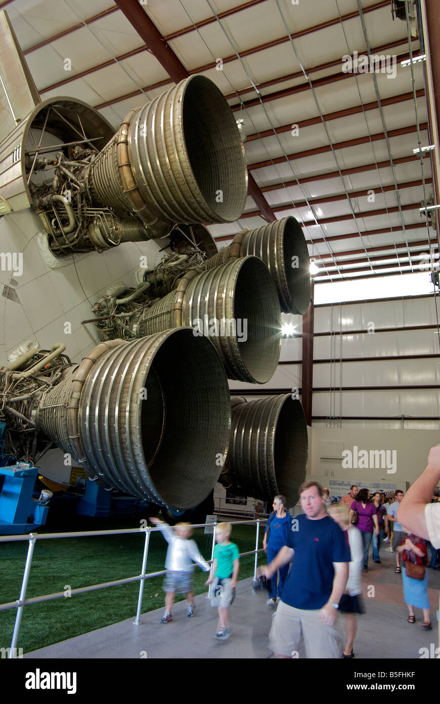 Massive wichtigsten Booster Motoren der Saturn V-Rakete verwendet in der Apollo-Weltraum-Missionen zum Mond am Johnson Space Center Stockfoto