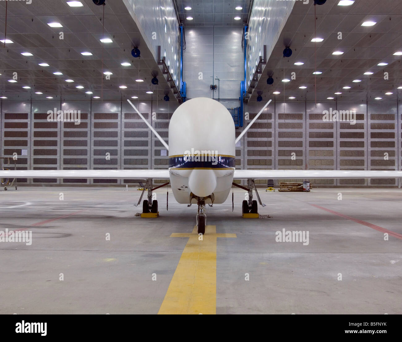 Vorderansicht des Global Hawk unbemannte Flugzeuge. Stockfoto