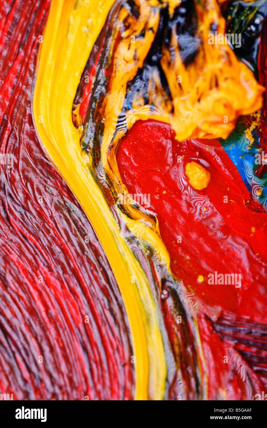 abstraktes Ölgemälde Künstler zeigen lebendige Farben, Textur und flow Stockfoto