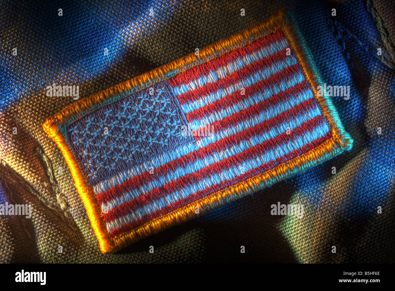 Abnehmbare US Flag Patch auf militärische Tarnung Stoff Stockfoto