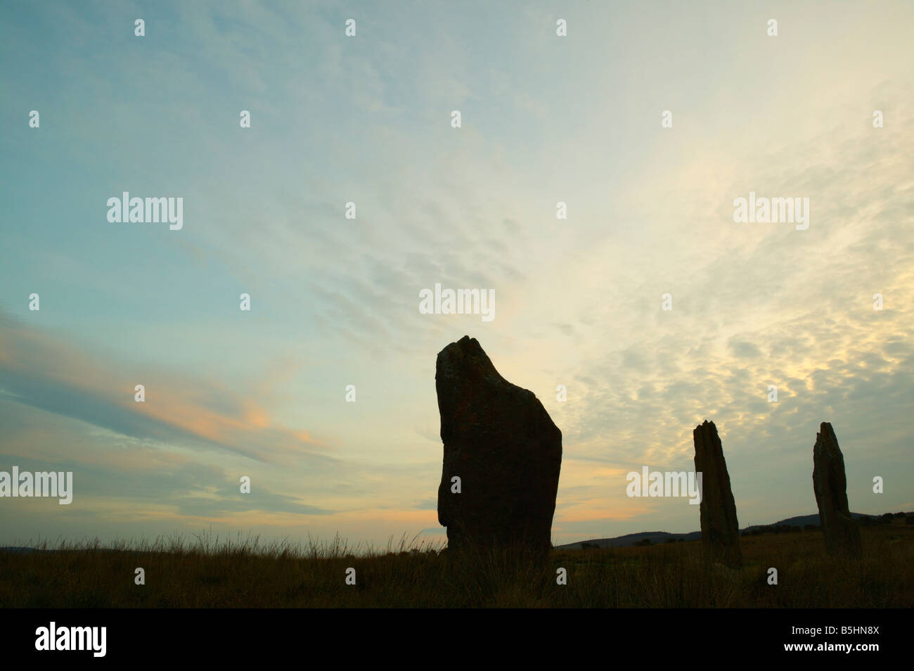 Machrie Moor Steinkreis bei Sonnenuntergang. Machrie, Isle of Arran, North Ayrshire, Schottland, Vereinigtes Königreich, Stockfoto