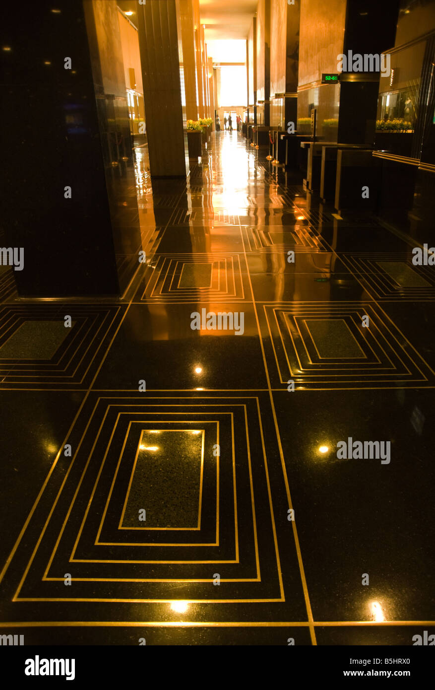 Straße Niveau Korridor im Rockefeller Center, New York, N.Y. USA Stockfoto