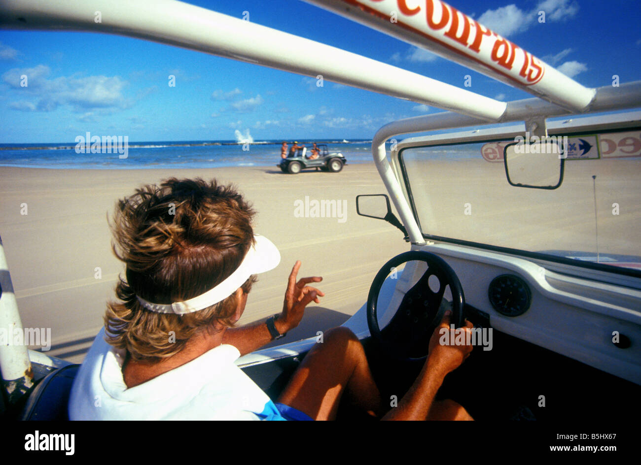 Buggys auf Genipapu Strand natal Rio Grand do Norte Nordosten Brasilien Stockfoto