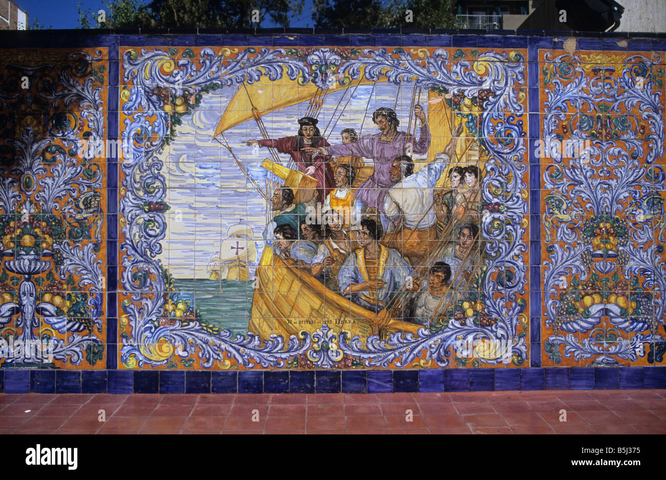 Detail des Monumento a la Confraternidad Española Argentinien zeigt Columbus entdeckt Amerika, Mendoza, Argentinien Stockfoto