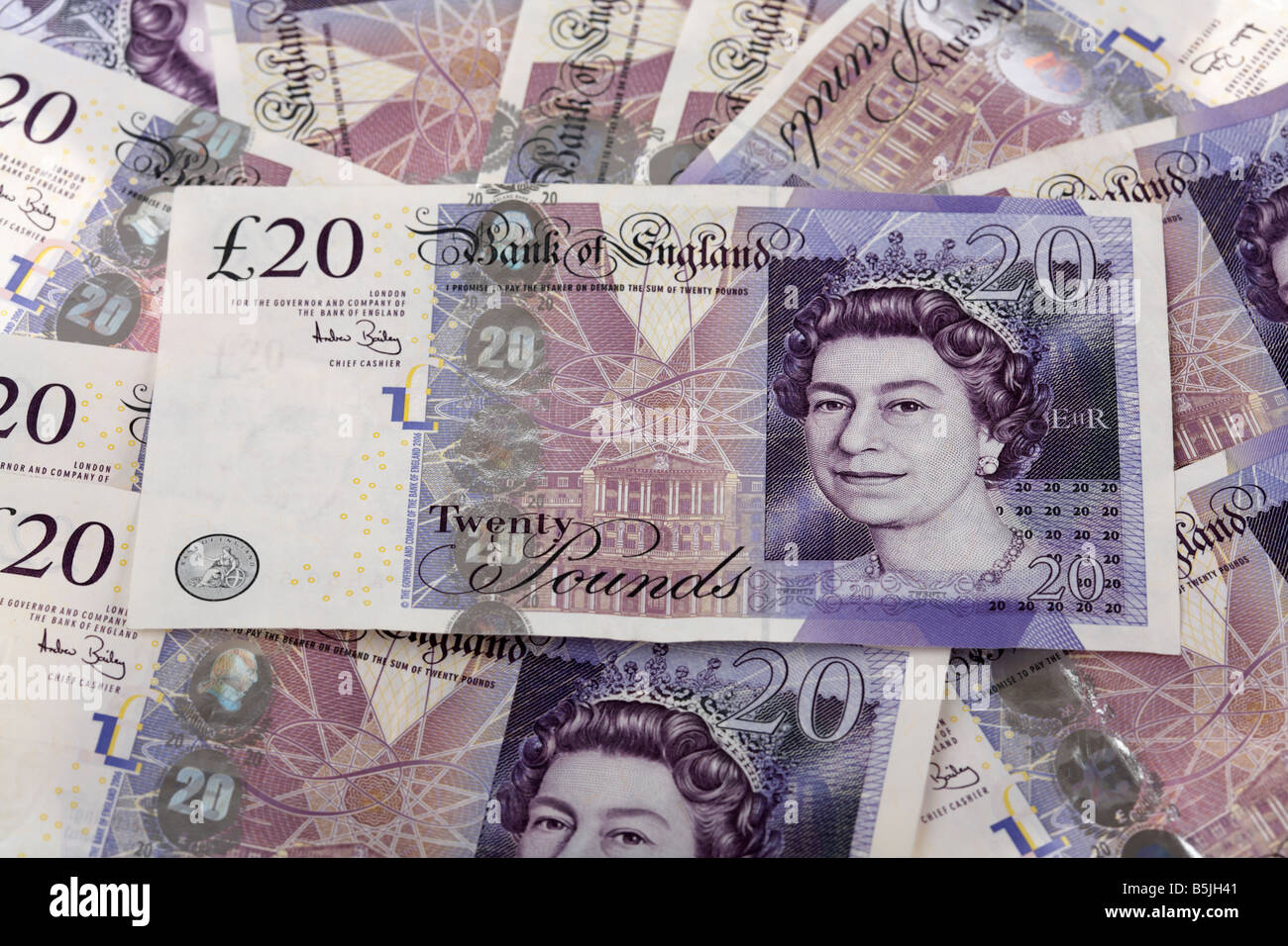 Stapel von 20 Pfund Sterling Banknoten Bargeld Stockfoto