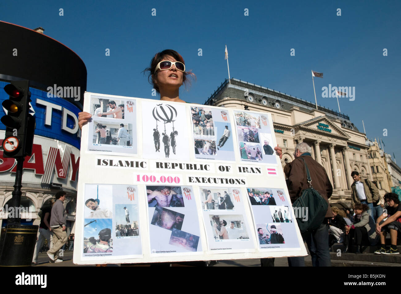 Iranerin demonstrieren gegen die Todesstrafe im Iran, London England UK Stockfoto