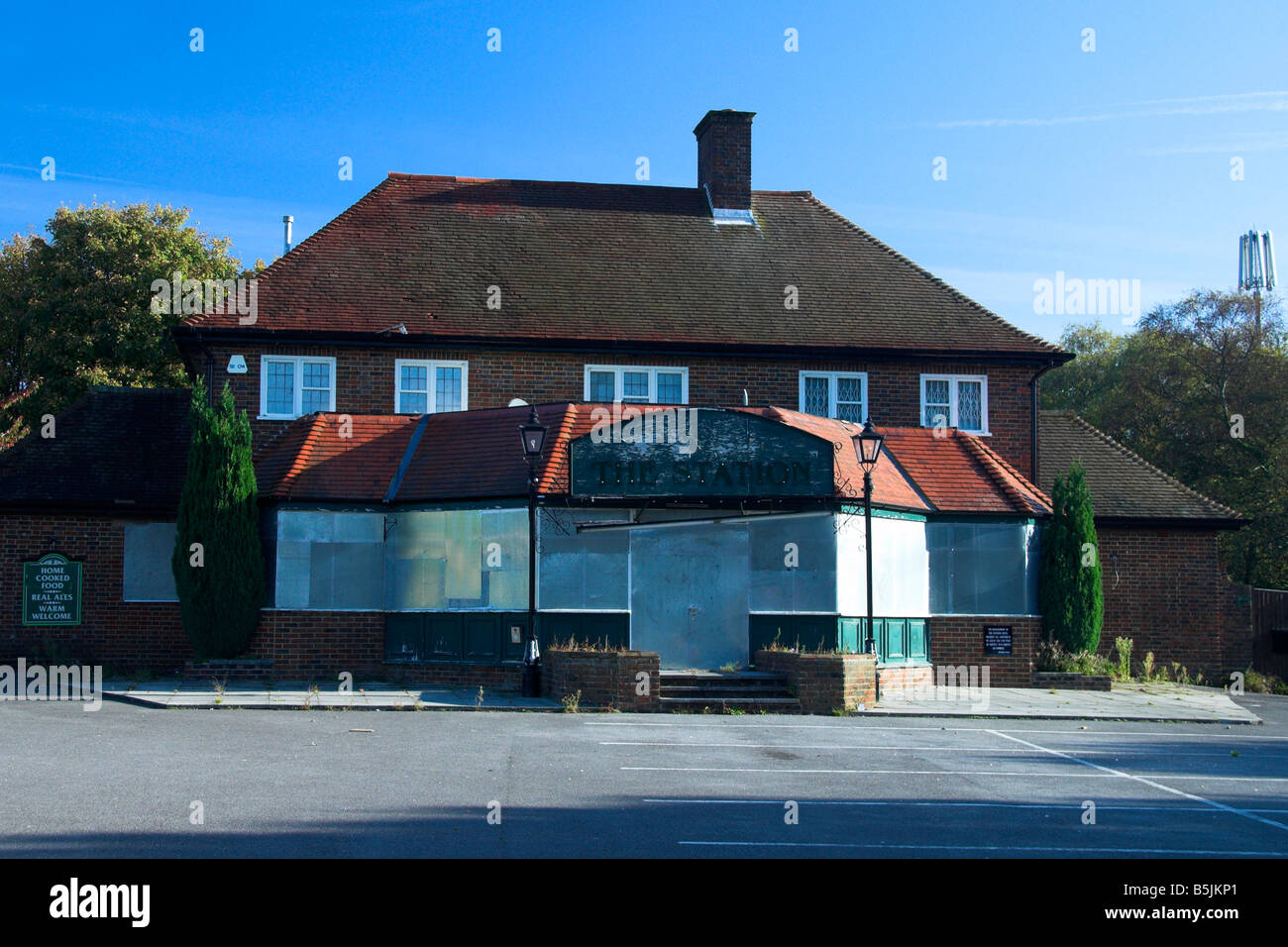 Geschlossen an Bord, Pub in Pathologie Abtei Hampshire England Großbritannien UK Stockfoto