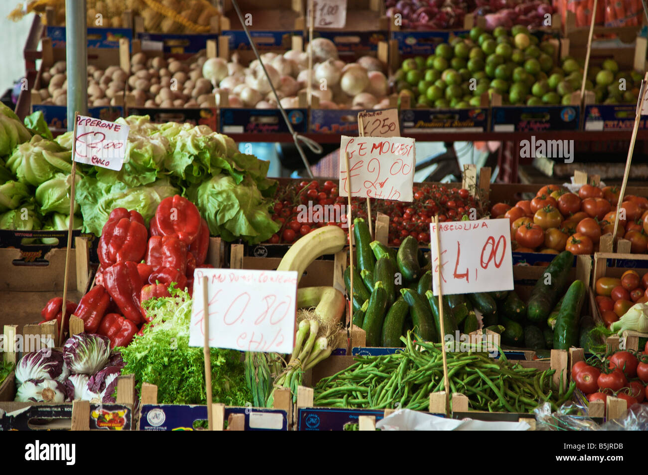 Garküche am Mercato del Capo Palermo Sizilien Italien Stockfoto