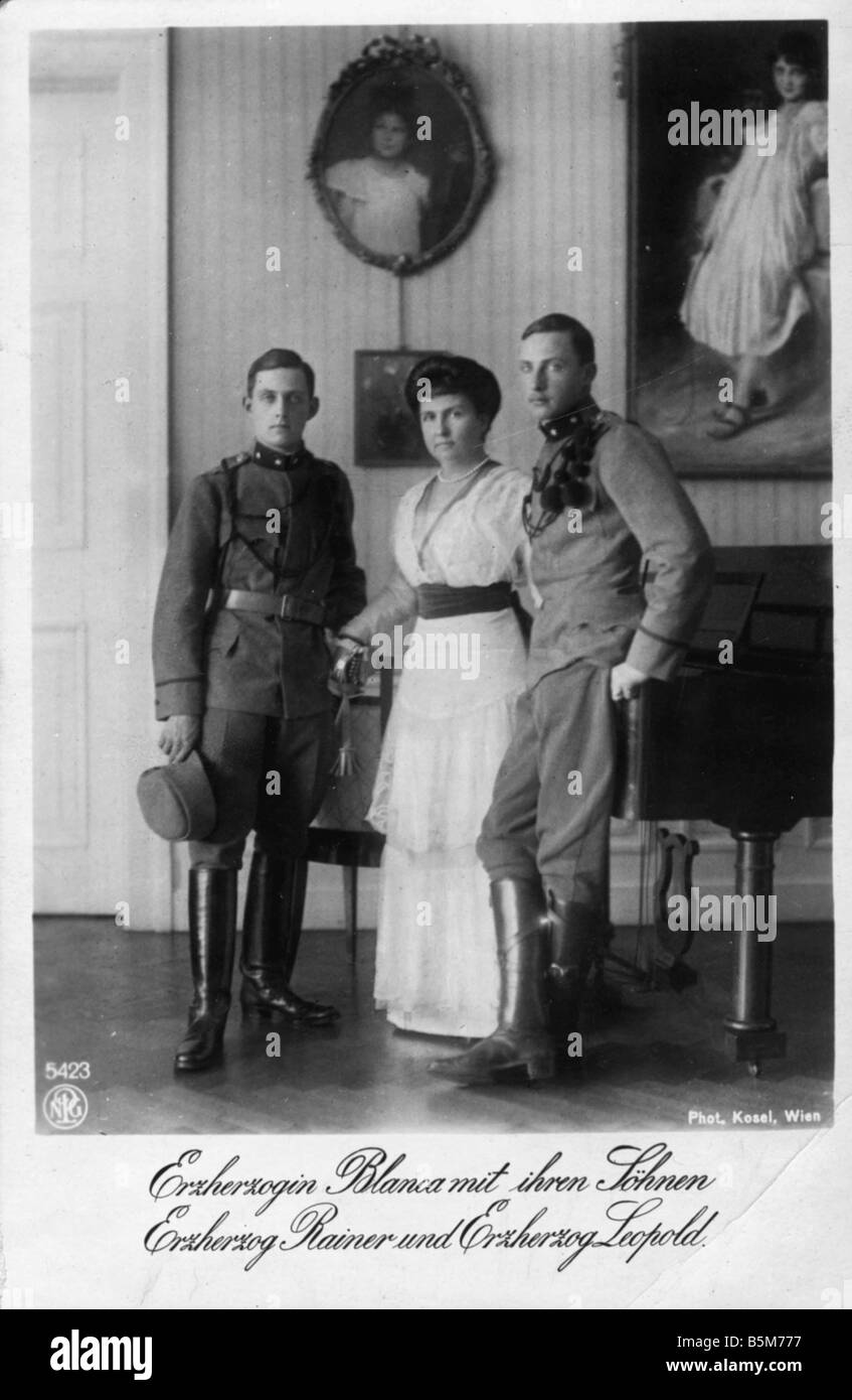 1 B1345 K1915 Erzherzogin Blanca und Söhne 1915 Blanca Erzherzogin Leopold Salvator geboren Prinzessin von Bourbon Kastilien Graz 7 Septe Stockfoto