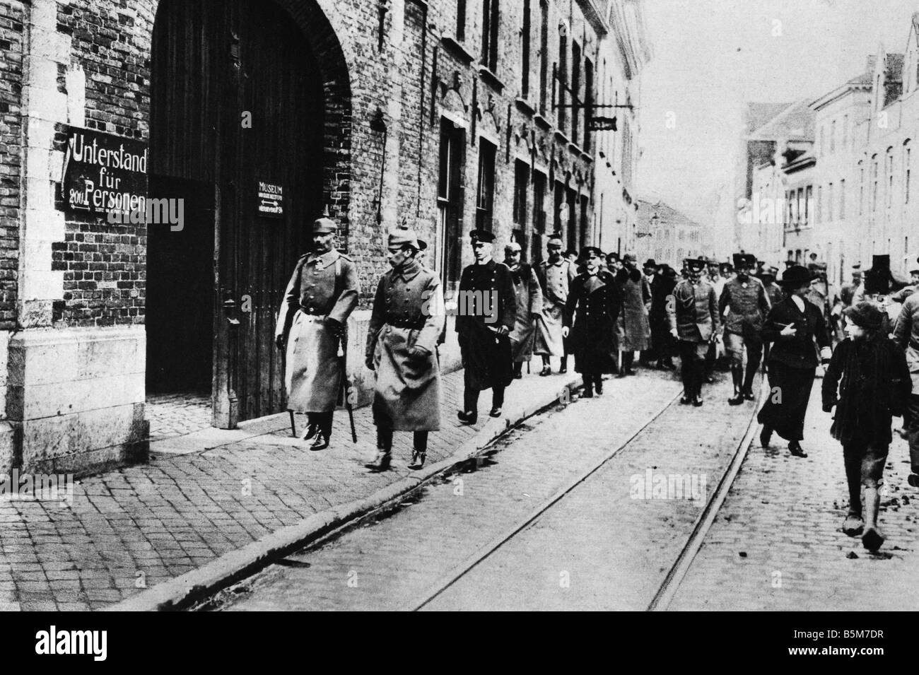 1 W46 F1915 17 E Weltkrieg Wilhelm II in Brügge Foto Wilhelm II deutscher Kaiser 1859 1941 im ersten Weltkrieg 1914-18 der Kaiser Stockfoto