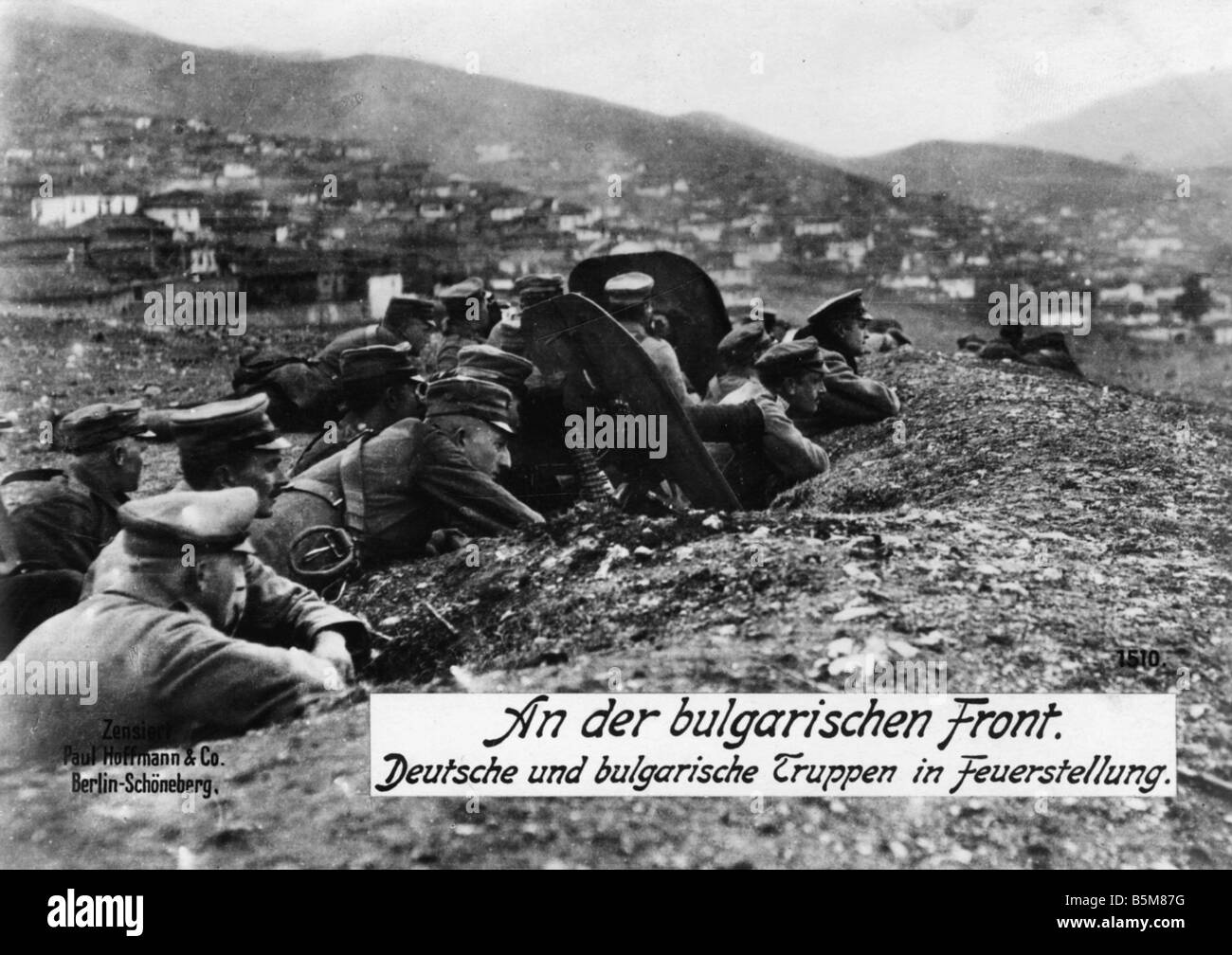 2 G55 B2 1915 2 bulgarische deutsche Truppen Weltkrieg Geschichte Weltkrieg den Balkan auf die bulgarische Vorderseite Deutsch und Bulgarisch Stockfoto