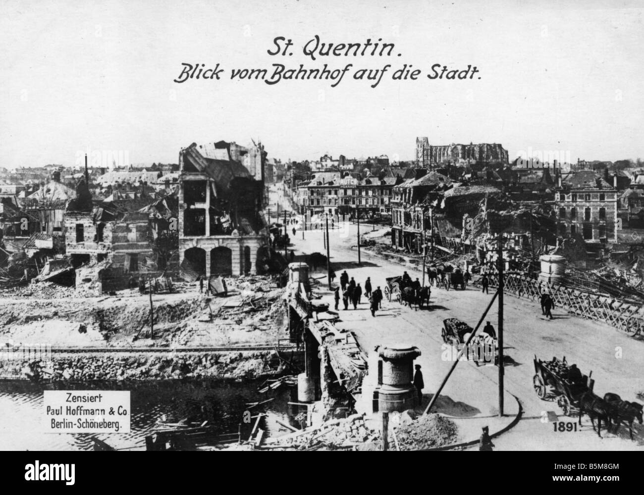2 G55 F1 1918 11 WWI Zerstörung in St. Quentin Geschichte WWI Frankreich Zerstörung in St. Quentin Arr Aisne Ansicht vom Bahnhof Acro Stockfoto