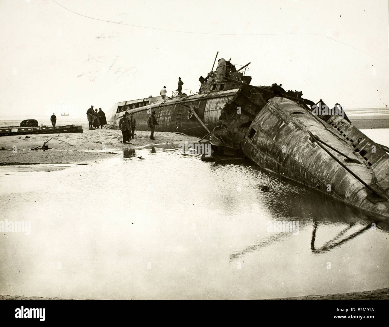 2 G55 M1 1917 14 WWI deutsche u-Boot-französische Küste Geschichte ersten Weltkrieg Marine Krieg zerstört Horte u-Boot bei der französischen c Stockfoto