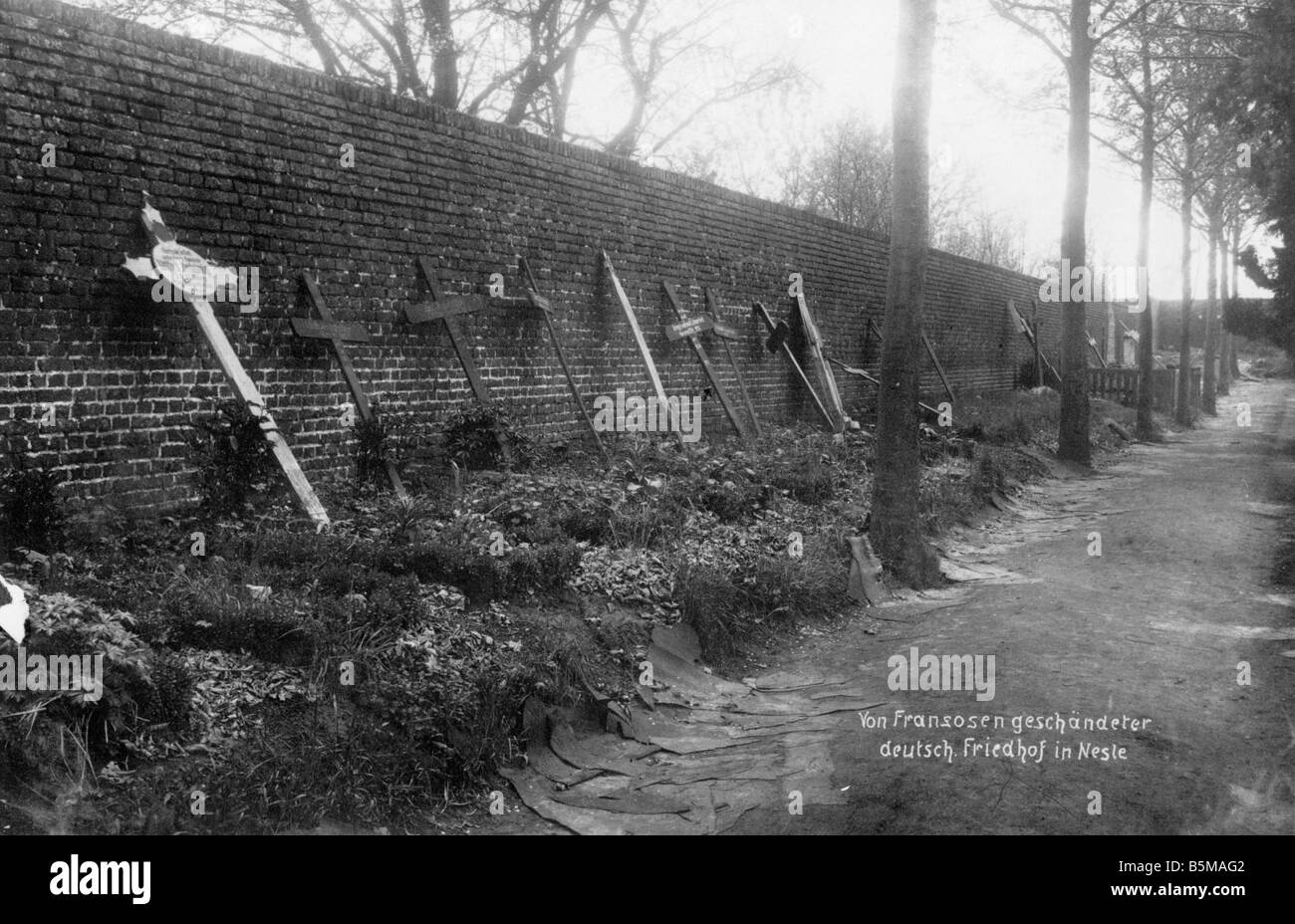 2 G55 W1 1918 3 WWI verletzt Friedhof in Nesle Geschichte WWI Westfront deutschen Friedhof in Nesle verletzt durch die französischen Nesle D Stockfoto