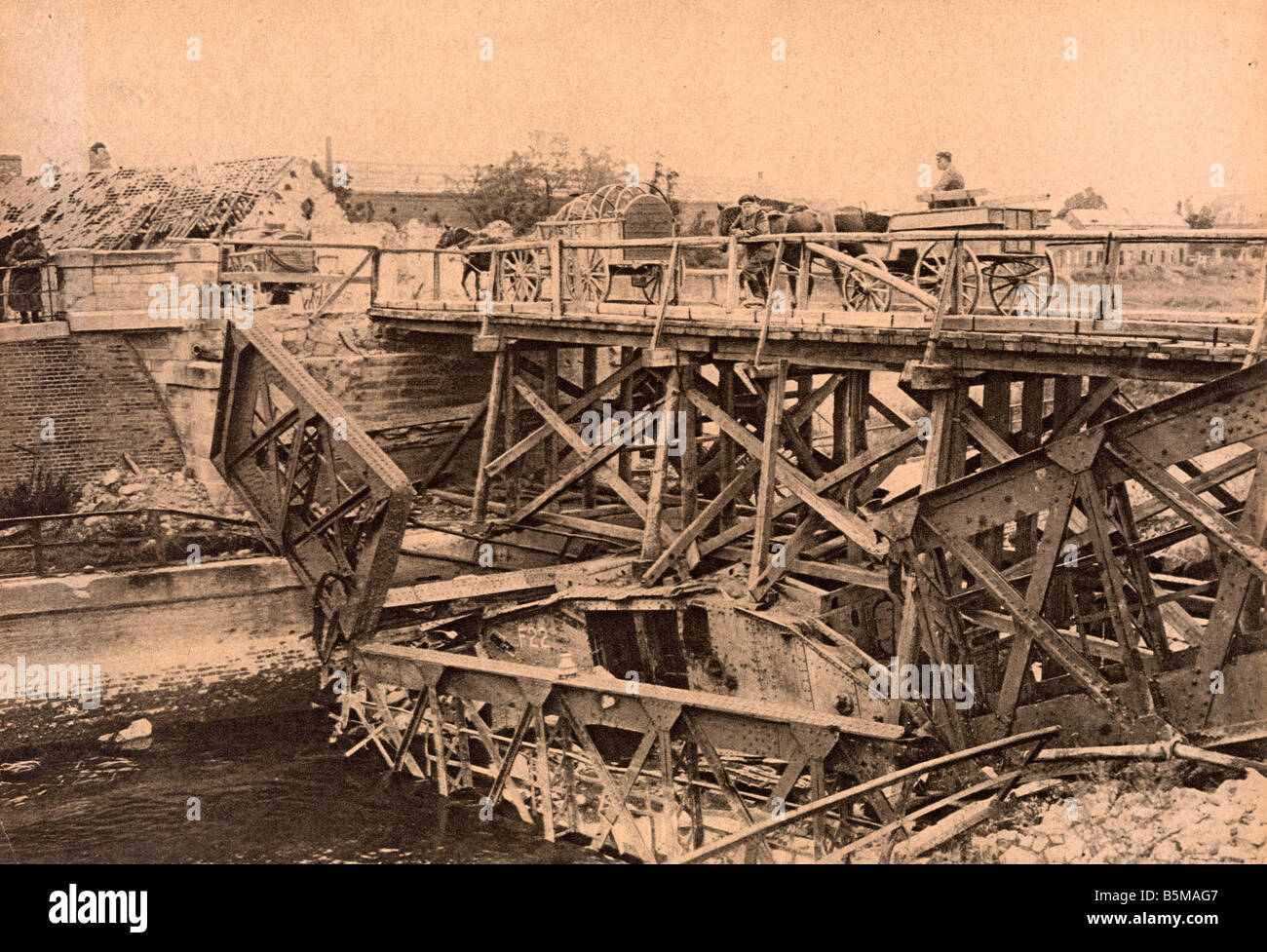 2 G55 W1 1918 34 WWI Englisch als Brückenfundament Geschichte WWI 1914-18 Western Front aus the Western Front englische tank tank Whi Stockfoto