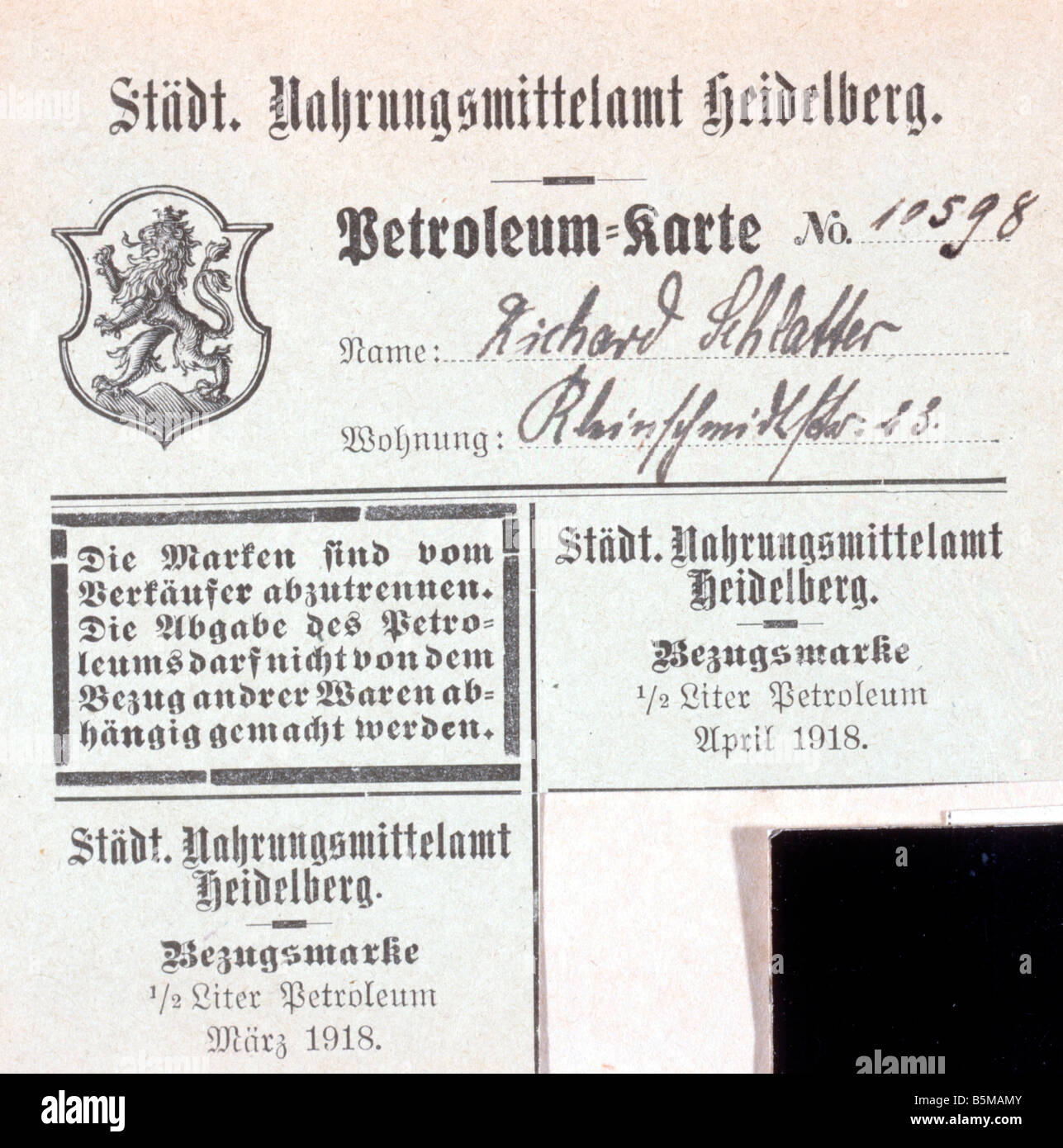 2 G75 L1 1918 3 E Petroleum Ration Karte Heidelberg WWI Geschichte Deutschland rationieren im ersten Weltkrieg 1914-18 Ration Karte Staedt N Stockfoto