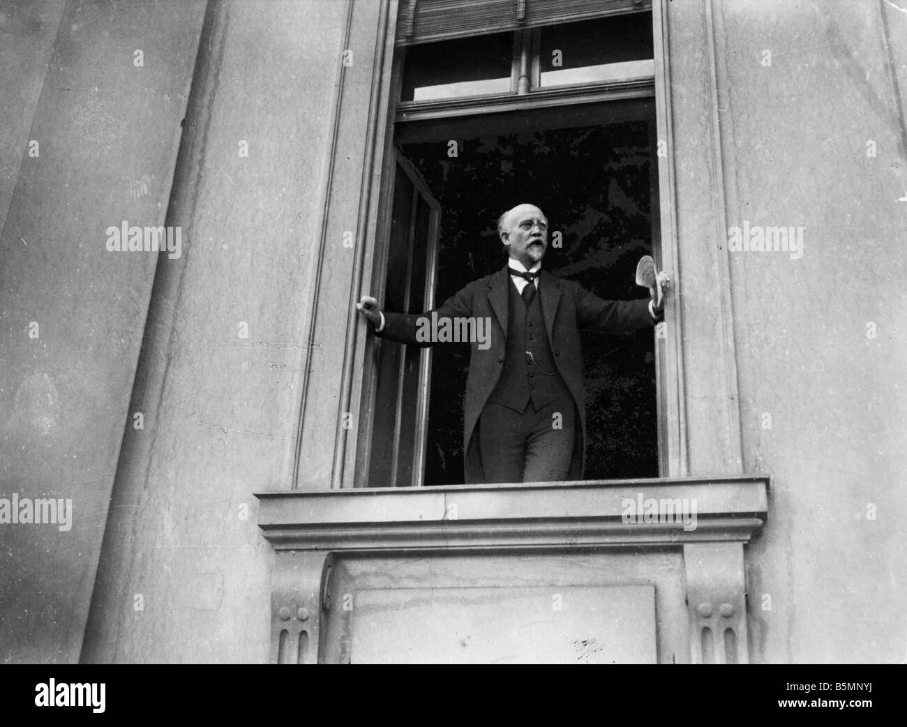 8 1918 11 9 A1 21 Revolution 1918 19 Rede von Scheidemann November Revolution 1918 Friedrich Ebert wird Reichskanzler achtern Stockfoto