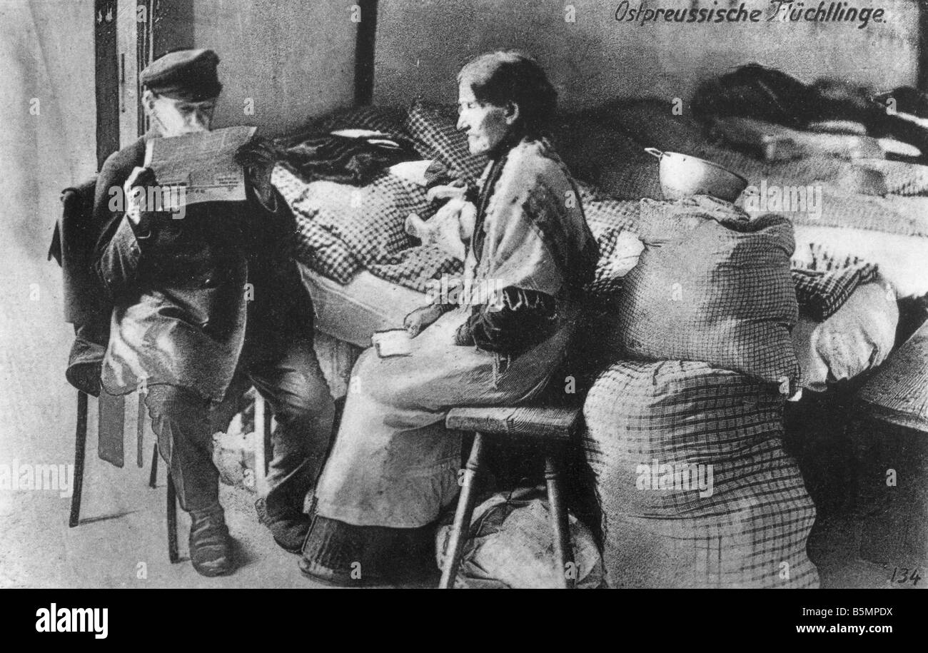 9 1914 8 0 H1 1 Flüchtlinge in Ostpreußen Sommer 1914 1. Weltkrieg kämpfen in Ostpreußen August September 1914 voraus der Ru Stockfoto