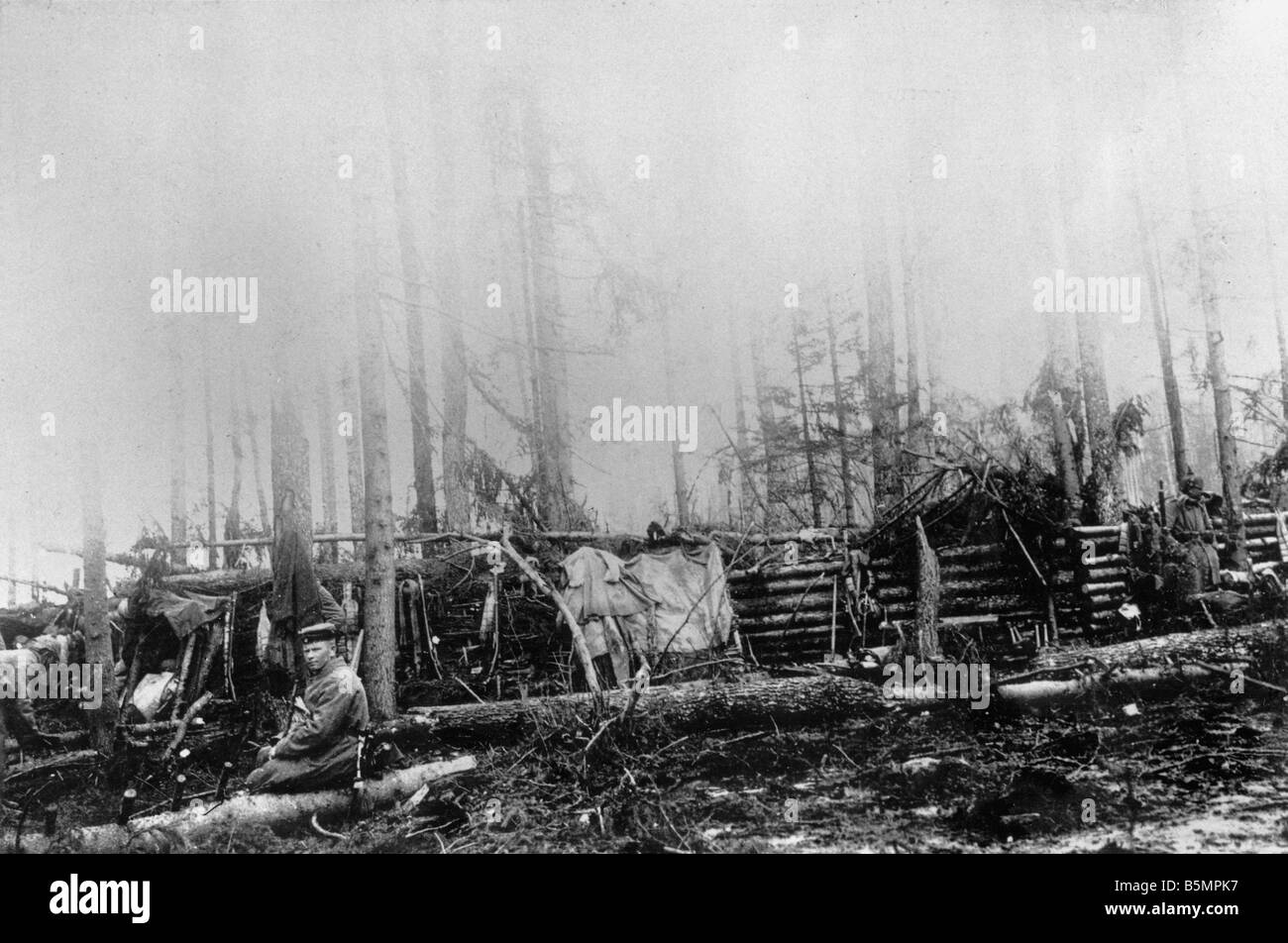 9 1916 3 18 Truppen nach einem Offen Sive o A1 13 E Schlacht von Postawy 1916 Ger Stellung des 1. Weltkrieges östlichen vorderen Niederlage der russischen Stockfoto