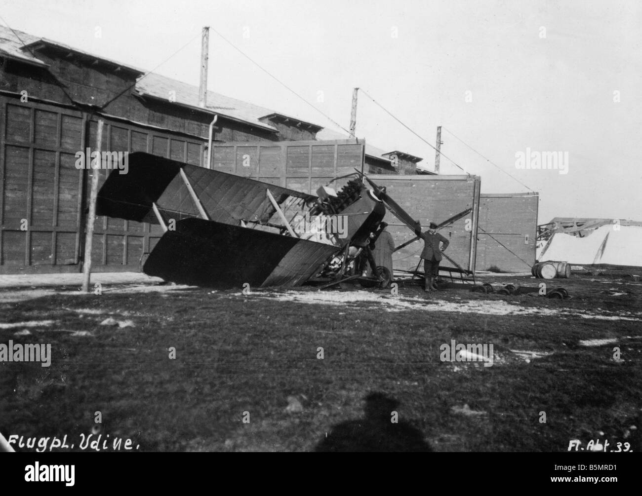 9-1917-10-29 A1 E deutsche Luftwaffe in Udine 1917 Erster Weltkrieg 1914 1918 deutsche und österreichische Relief Angriff in Italien Isonco Fledermaus Stockfoto