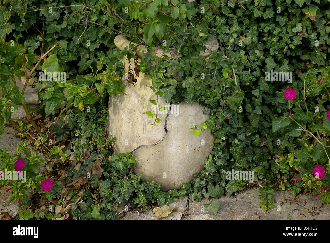 Haus im französischen Dorf, Keramik, Stockfoto