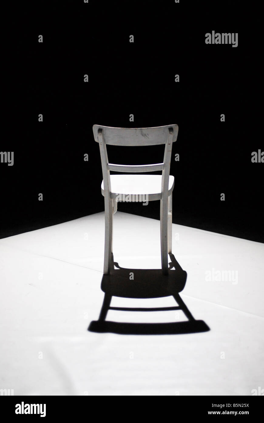 Lehrstuhl für Bühne, Licht, Schatten Stockfoto