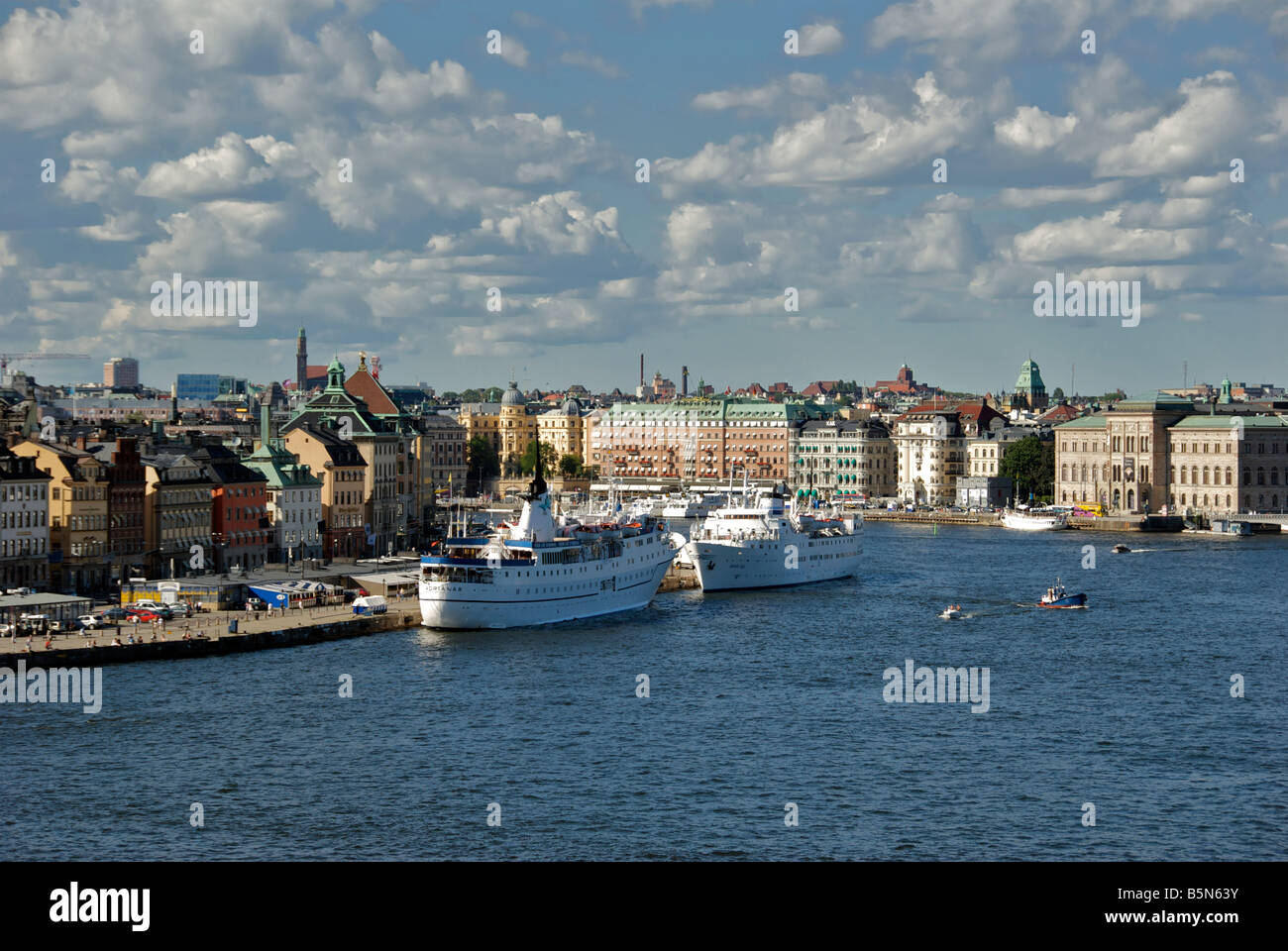 Panoramablick auf Hafen von Stockholm aus Sodermalm Stockholm Schweden Stockfoto