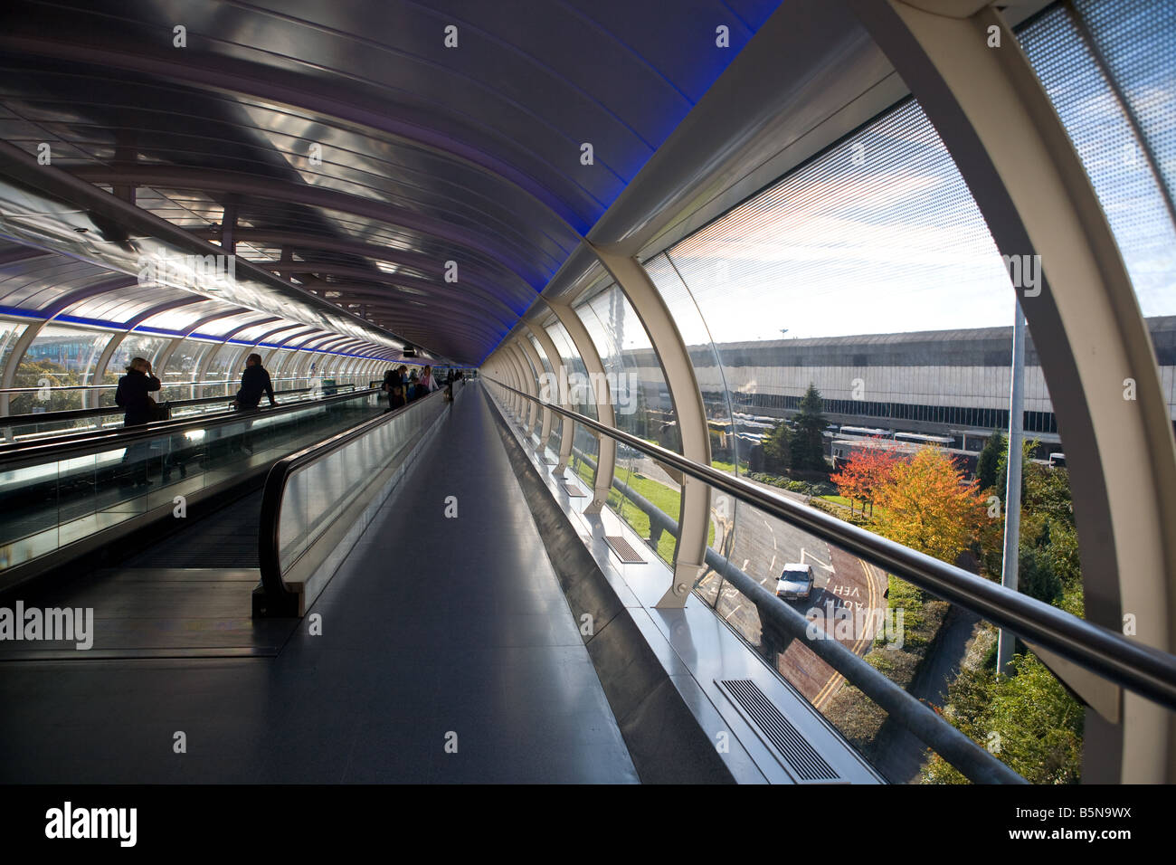 T2 am Flughafen Manchester Stockfoto