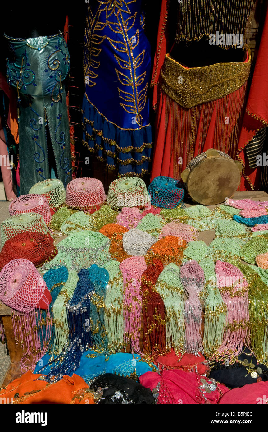 Kleidungsstück Souvenir zum Verkauf im Khan el Khalili-Basar, Kairo Ägypten Stockfoto