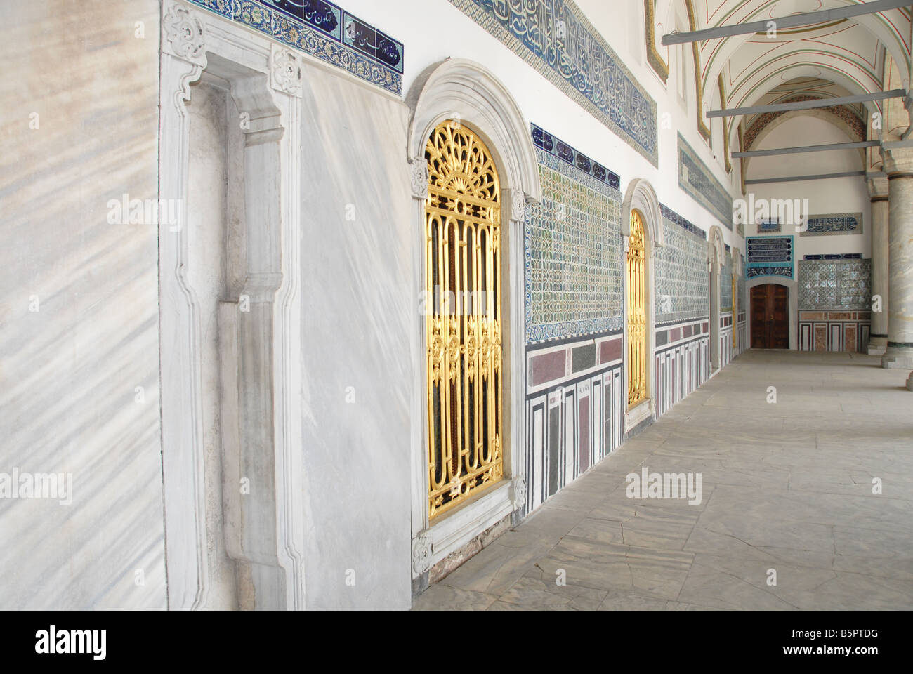 Korridor von der oberen Terrasse im Topkapi Palace Stockfoto