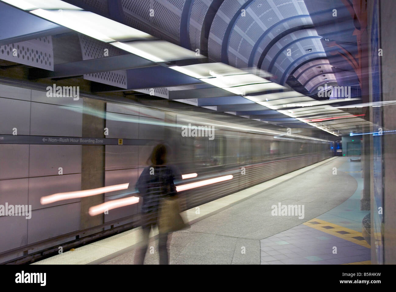 Los Angeles CA California Red Line U-Bahn u-Bahn Station schwere Schiene bewegen Linien rot, grün, Orange, violette Linien Stockfoto
