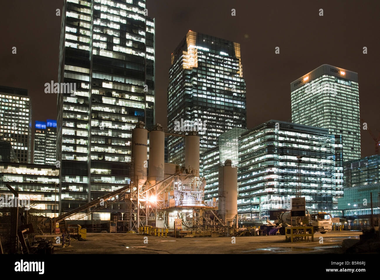 "Die Korsor" vor-Ort-Beton Hanson Premix Anlage - Canary Wharf - London Stockfoto