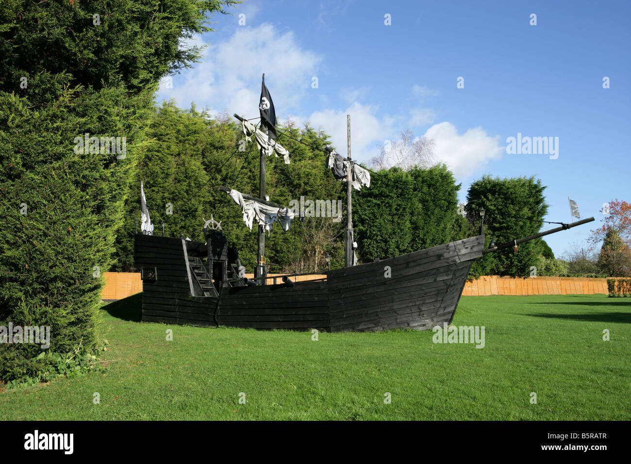 Modell Piratenschiff Im Garten Stockfoto Bild 20797079 Alamy