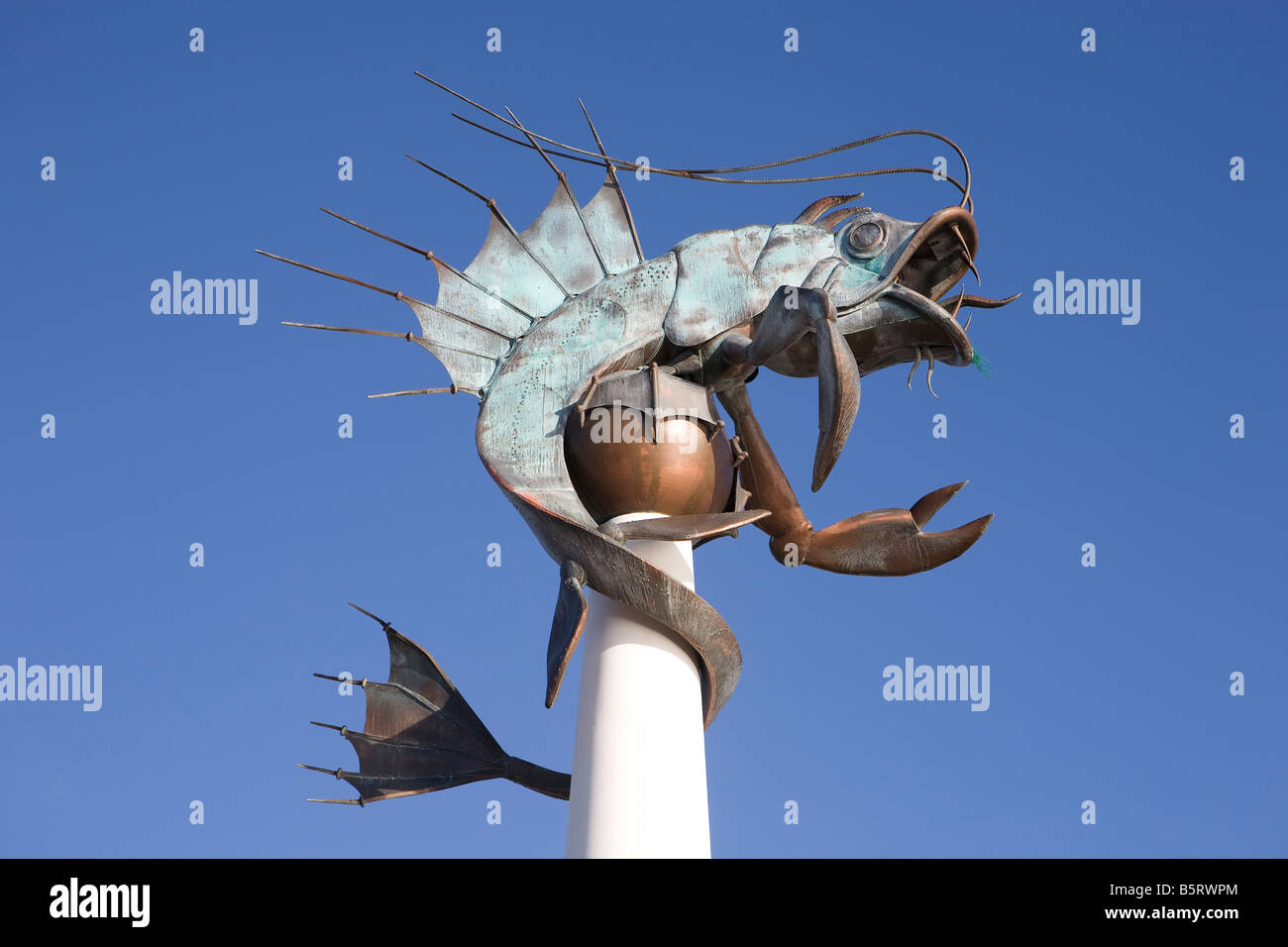 Fisch Skulptur bekannt als Garnelen Statue Skulptur Plymouth Barbican.  Plymouth Devon Südwest uk Stockfoto