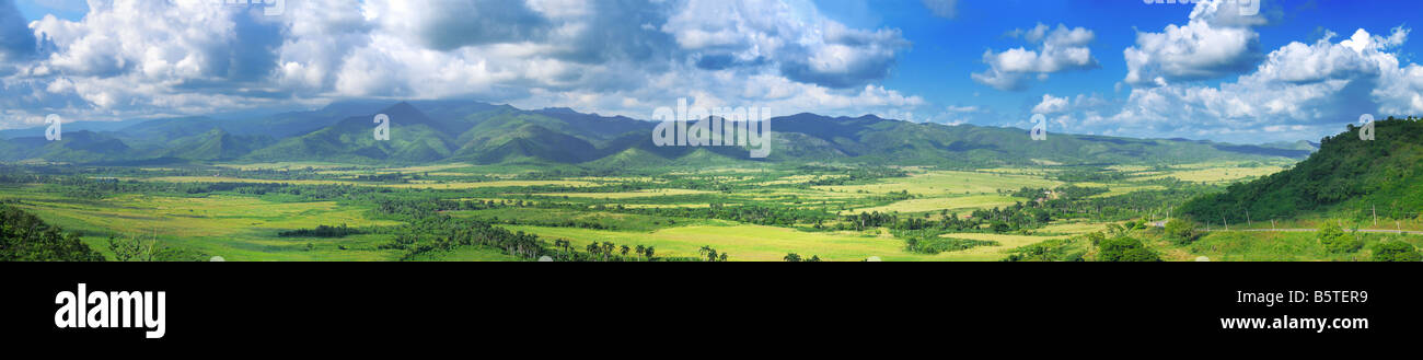 Panorama-Ansicht der Sierra del Escambray in Trinidad, Kuba. Stockfoto