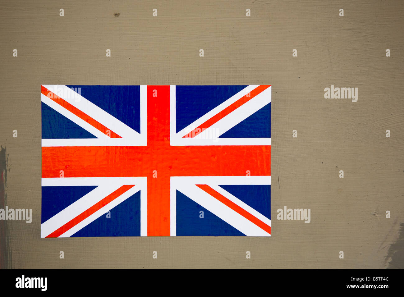 Union Jack Emblem auf einem Army Militär gemalten Hintergrund Stockfoto