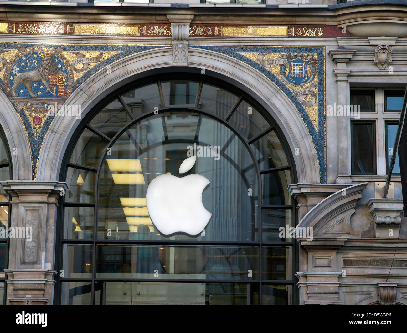 Der Apple Shop Regent Street in London Stockfoto